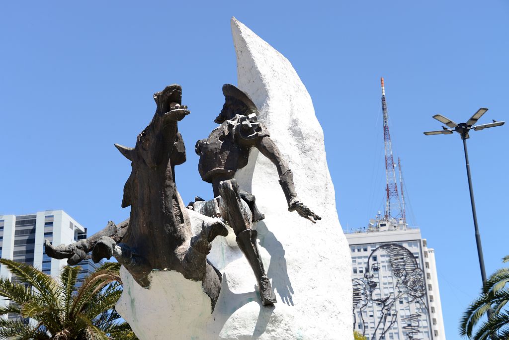 16 Statue of Don Quixote On Avenida 9 de Julio Avenue At Intersection with Avenida de Mayo Buenos Aires